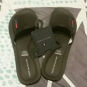 Tommy Hilfger Slides